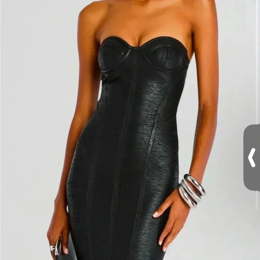 Retrofete CHARLIZE COATED KNIT DRESS
8134 - Picture 5 of 8